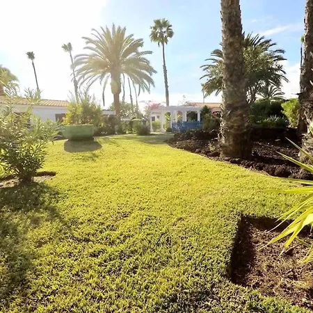 Maspalomas Palms Premium Bungalow, Private, Relaxing, Swimming Pool Apartment