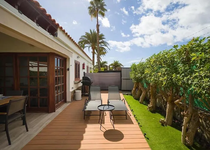 Palms Premium Bungalow, Private, Relaxing, Swimming Pool Апартаменты *
