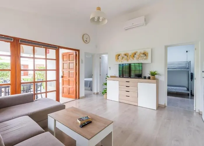 Palms Premium Bungalow, Private, Relaxing, Swimming Pool Маспаломас