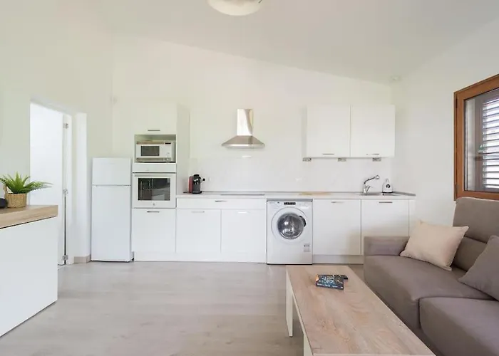 Palms Premium Bungalow, Private, Relaxing, Swimming Pool * Маспаломас